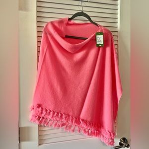 Lilly Pulitzer Limonada Cashmere Wrap in guava melon, one-size, NIP, flaw